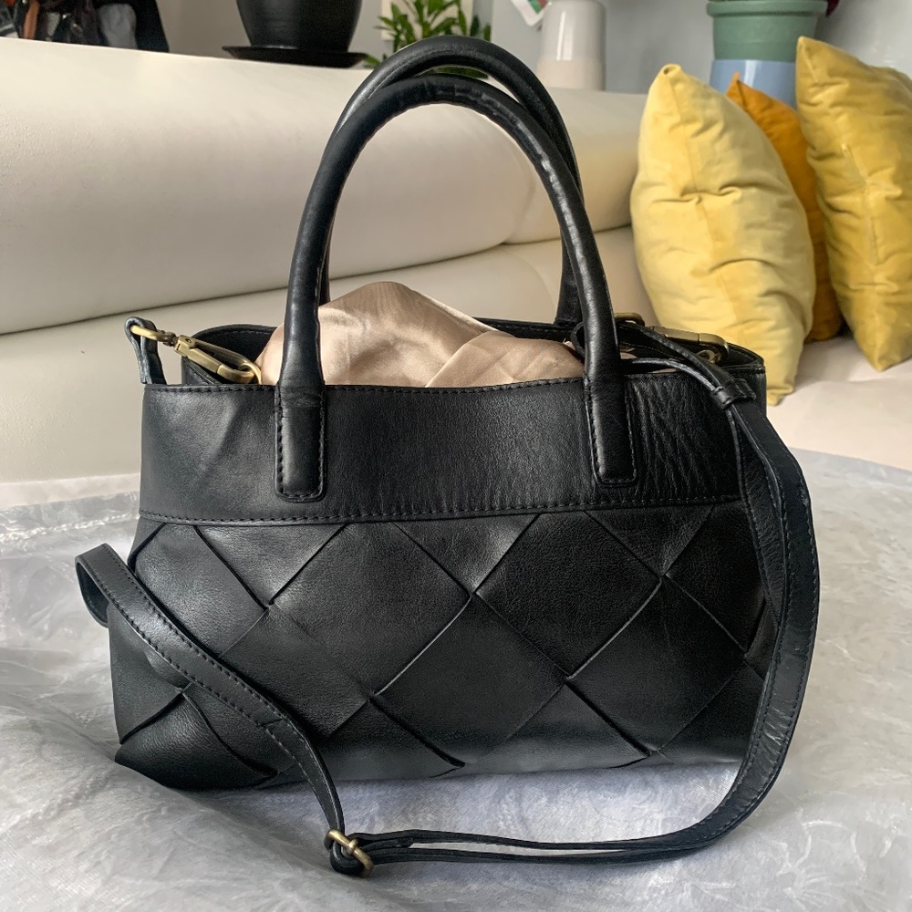 Genuine soft Leather bag made in India - Unknown Brand.